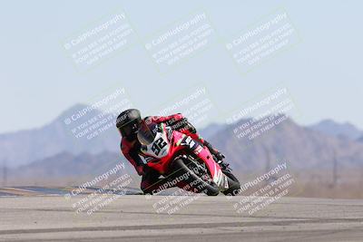 media/Apr-20-2025-CVMA (Sun) [[39090e8767]]/Race 16-Formula Middleweight/